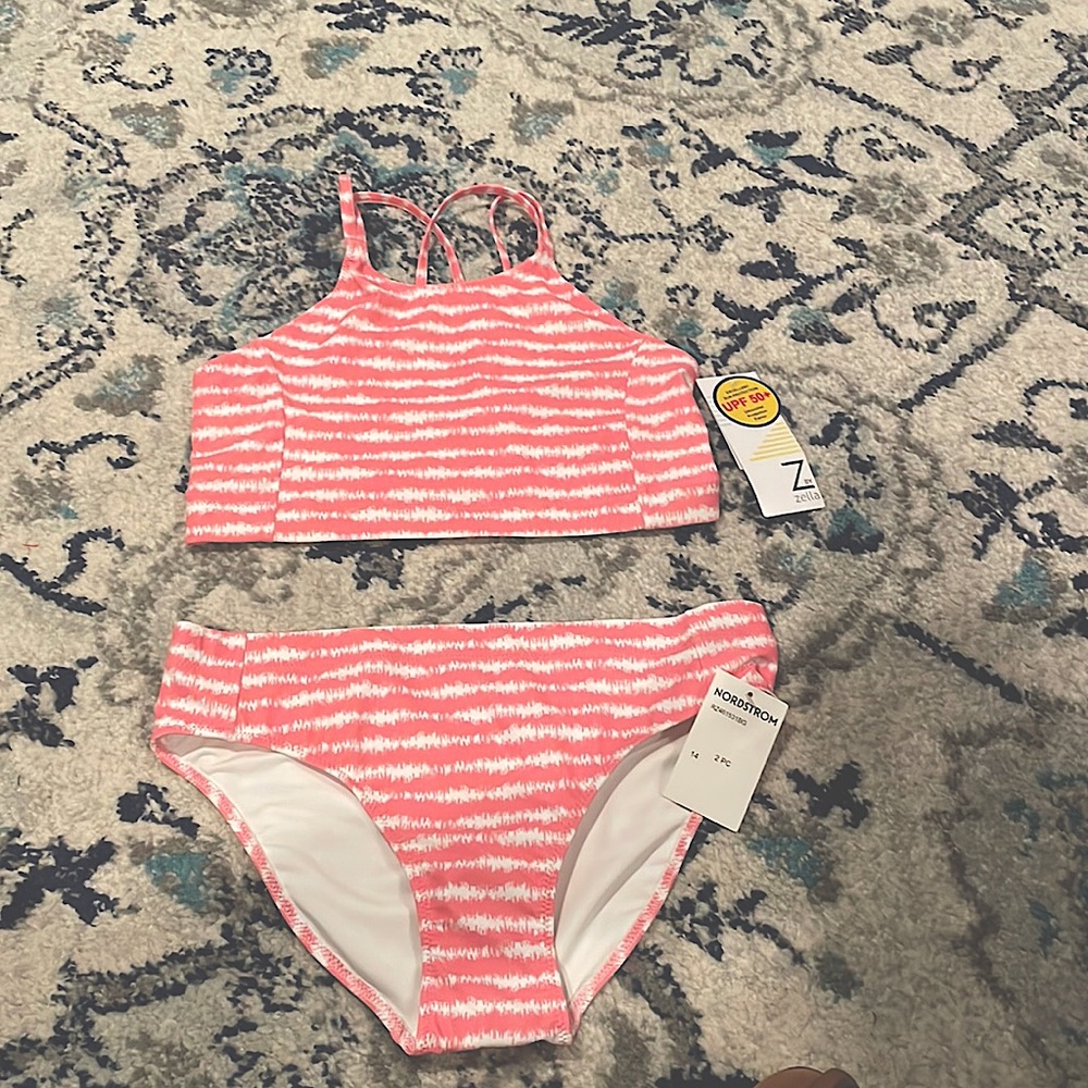 Z by Zella Pink Static Shibori Print 2 Piece - size 14.